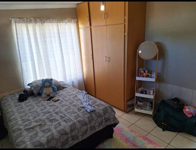 1 BEDROOM PROPERTY TO RENT IN BULT WEST